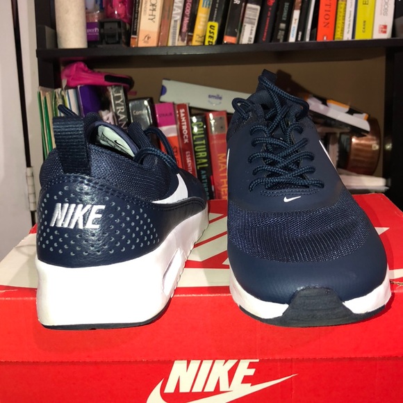Nike Air Max Thea Sz. 7.5 - Picture 2 of 8
